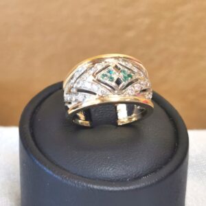 Anello oro 18 kt con smeraldi e diamanti